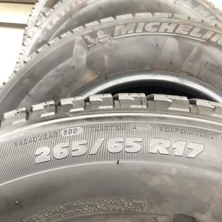 タイヤ　ミシュラン　265/65r/17  プラド(タイヤ)