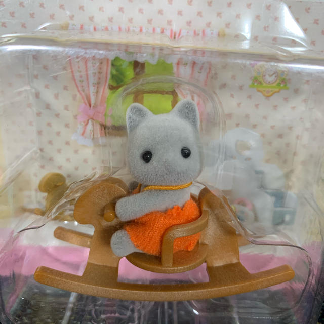 EPOCH - シルバニアファミリー☆レア!グレーネコの赤ちゃん EPOCH - シルバニアファミリー☆レア!グレーネコの赤ちゃん