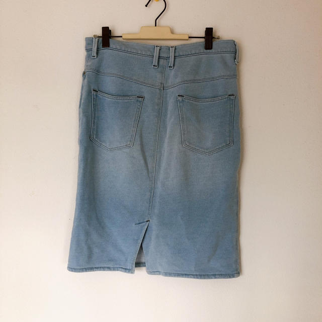 note et silence(ノートエシロンス)のソウワンバイワン　デニムスカート レディースのスカート(ひざ丈スカート)の商品写真