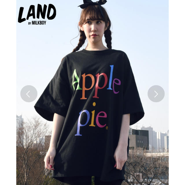 MILKBOY(ミルクボーイ)のMILKBOY Apple pie Tシャツ　ブラック　ミルクボーイ   メンズのトップス(Tシャツ/カットソー(半袖/袖なし))の商品写真