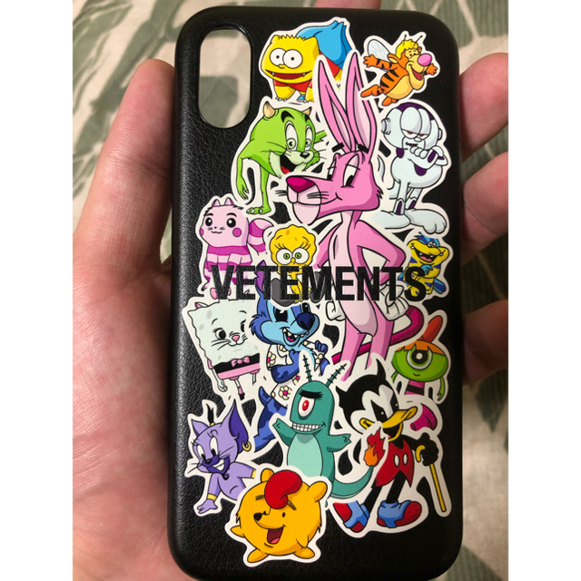 Balenciaga(バレンシアガ)のVETEMENTS iPhoneXS レザーケース スマホ/家電/カメラのスマホアクセサリー(iPhoneケース)の商品写真