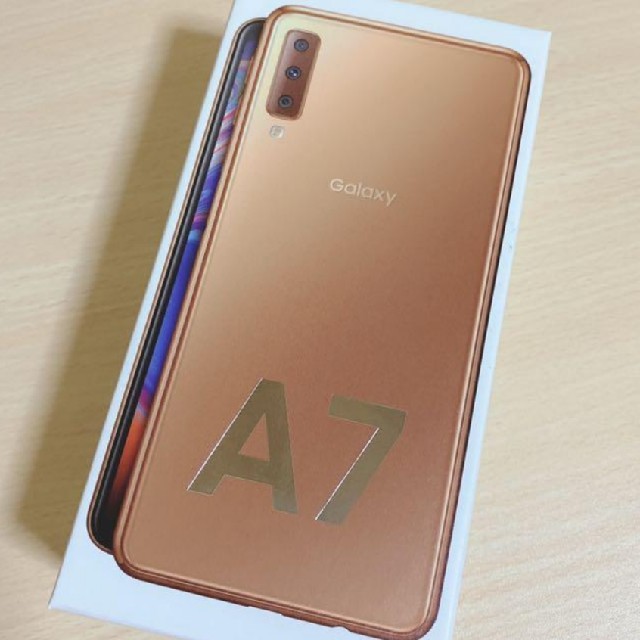 新品未開封　samsung サムソン　GALAXY A7 64GBGalaxyA7色