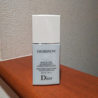 クリスチャンディオール(Christian Dior)のディオール　スノー　メイクアップベース　UV35 ブルー(化粧下地)