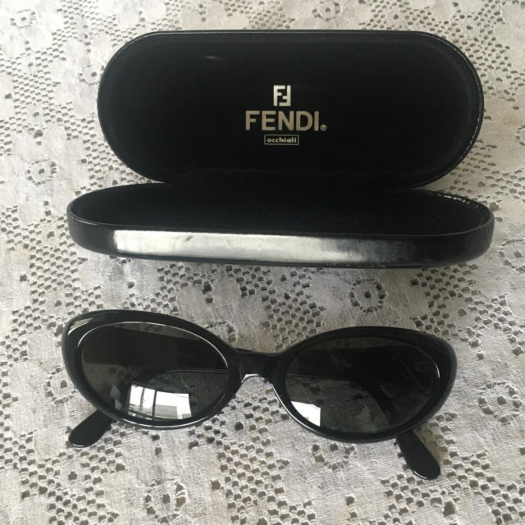 FENDI(フェンディ)のFENDI フェンディ サングラス レディースのファッション小物(サングラス/メガネ)の商品写真