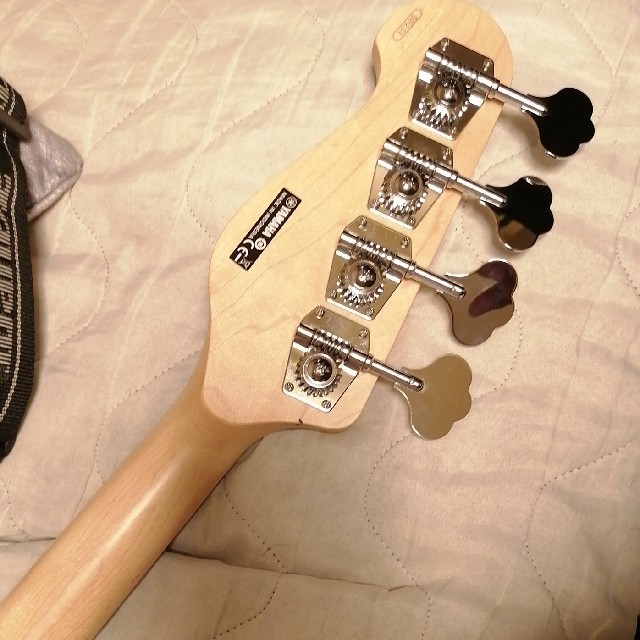 ヤマハ(ヤマハ)のYAMAHA Bass Guiter 楽器のベース(エレキベース)の商品写真