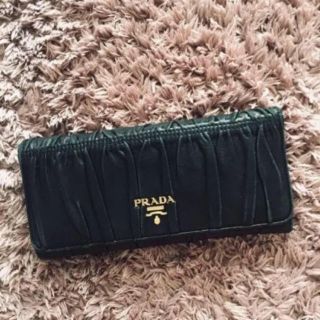 プラダ(PRADA)のリィ様専用(財布)