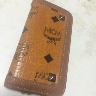 エムシーエム(MCM)の4/1 ゆんさま専用ページ(iPhoneケース)