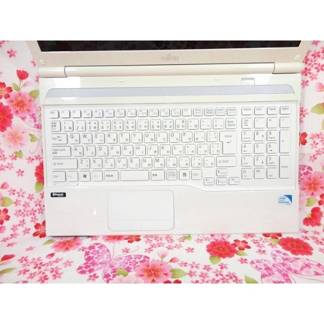 可愛いホワイト】ノートパソコン♪Webカメラ搭載♪Windows10 可愛いホワイト】ノートパソコン♪Webカメラ搭載♪Windows10