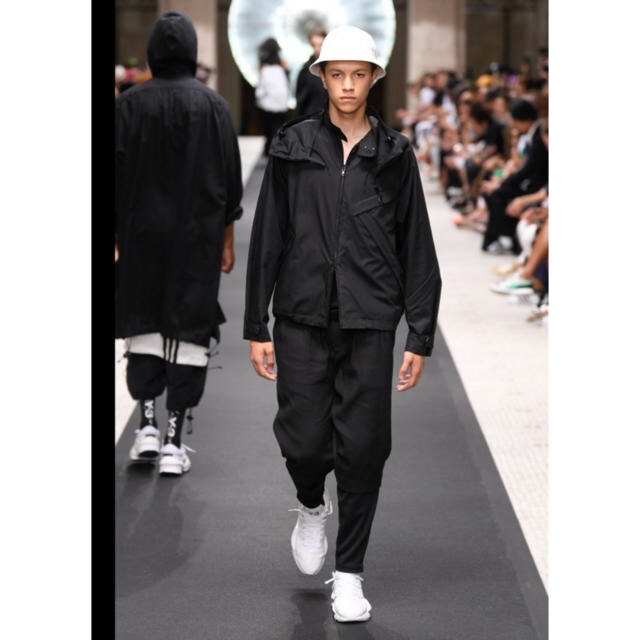 Y-3(ワイスリー)のワイスリー y-3 2019AW フーディット  M メンズのジャケット/アウター(ナイロンジャケット)の商品写真