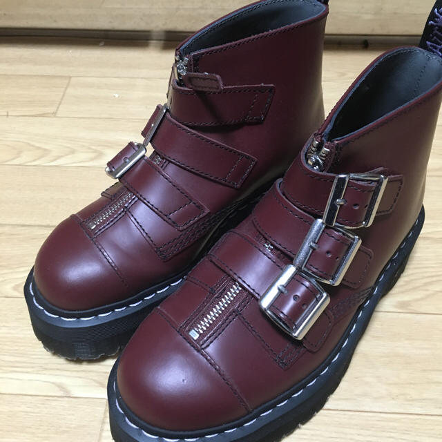 Dr.Martens(ドクターマーチン)のDr.martensアギネスコラボUK6 レディースの靴/シューズ(ブーツ)の商品写真