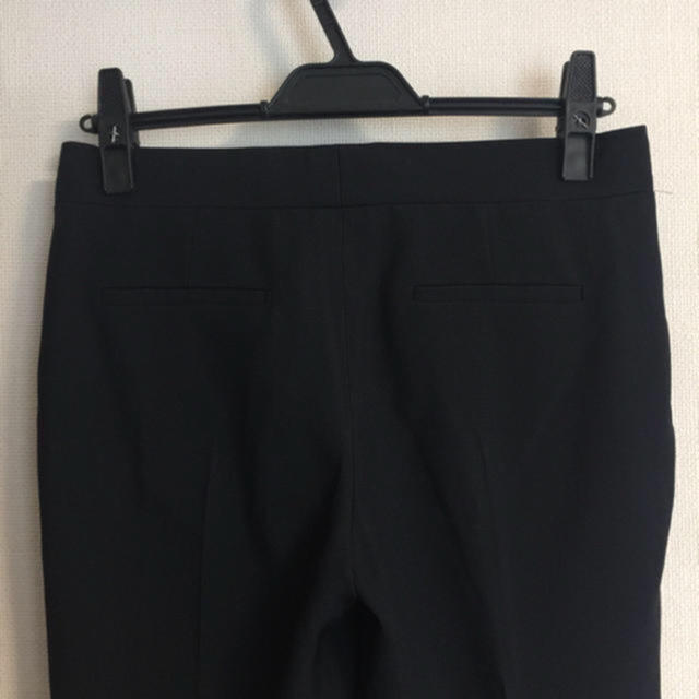 Chloe(クロエ)の【咲様専用】新品 Chloe クロエ クロップドパンツ 黒 34 レディースのパンツ(クロップドパンツ)の商品写真