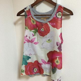 ザラ(ZARA)のZARA トップス(タンクトップ)