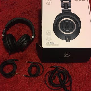 オーディオテクニカ(audio-technica)のオーディオテクニカ　ath-m50x 付属品完備(ヘッドフォン/イヤフォン)