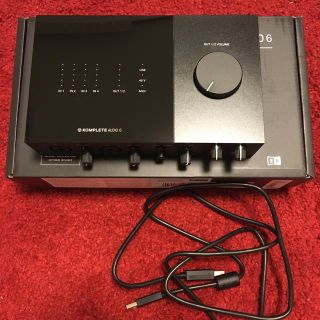 komplete audio6 native instruments(オーディオインターフェイス)