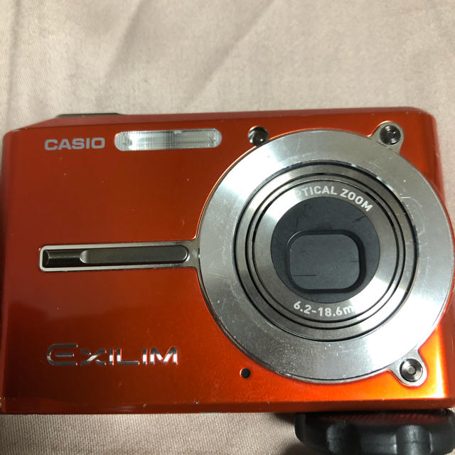 CASIO(カシオ)のexilim デジカメ スマホ/家電/カメラのカメラ(コンパクトデジタルカメラ)の商品写真