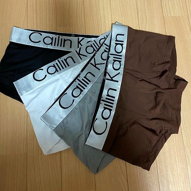 Calvin Klein(カルバンクライン)のカルバンクライン　デザイン　ボクサーパンツ　4枚セット メンズのアンダーウェア(ボクサーパンツ)の商品写真