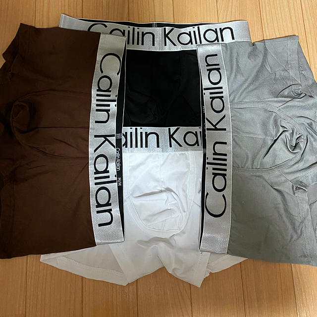 Calvin Klein(カルバンクライン)のカルバンクライン　デザイン　ボクサーパンツ　4枚セット メンズのアンダーウェア(ボクサーパンツ)の商品写真