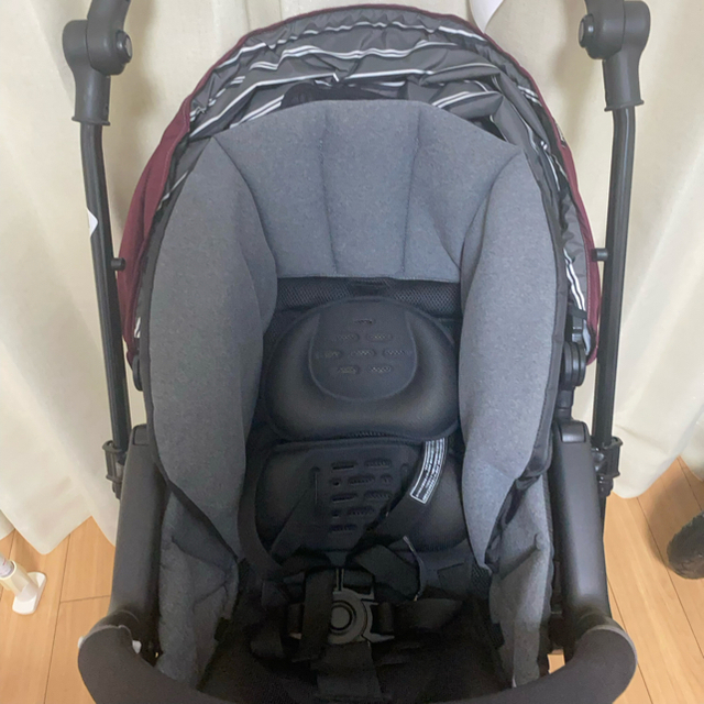 【未使用】コンビ スゴカルα 4キャス エッグショック ワインレッド ベビーカー
