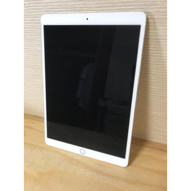 64GBキャリア【送料込み】iPad Pro2 10.5インチ