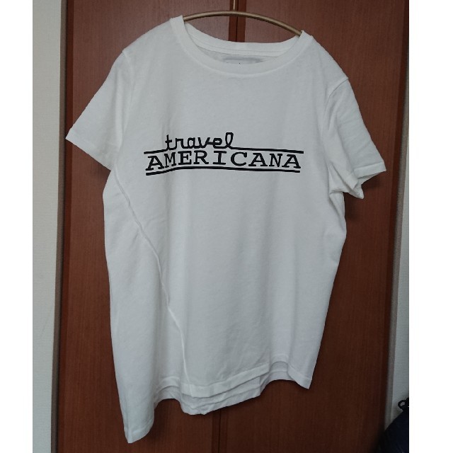 AMERICANA(アメリカーナ)のAMERICANA ×JEANS FACTORY 裾アシンメトリーTシャツ レディースのトップス(Tシャツ(半袖/袖なし))の商品写真