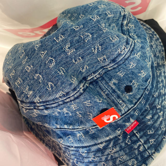 Supreme(シュプリーム)のSupreme Jacquard Logos Denim Crusher メンズの帽子(ハット)の商品写真