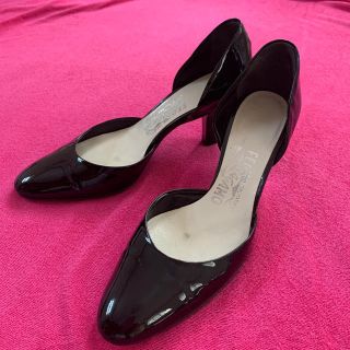 サルヴァトーレフェラガモ(Salvatore Ferragamo)の最終値下げ❣️フェラガモ21.5cm(ハイヒール/パンプス)