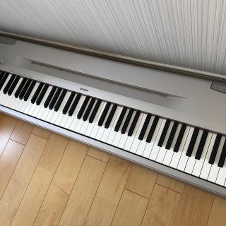 ヤマハ(ヤマハ)のYAMAHA 電子ピアノ　P60(電子ピアノ)