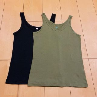 ユニクロ(UNIQLO)のタンクトップ　ブラック&カーキ2枚セット(タンクトップ)