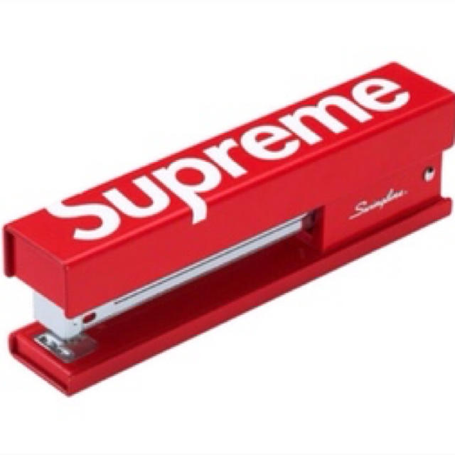 文房具supreme ホッチキス