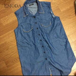 エモダ(EMODA)のEMODA ノースリーブ　デニムシャS(シャツ/ブラウス(半袖/袖なし))