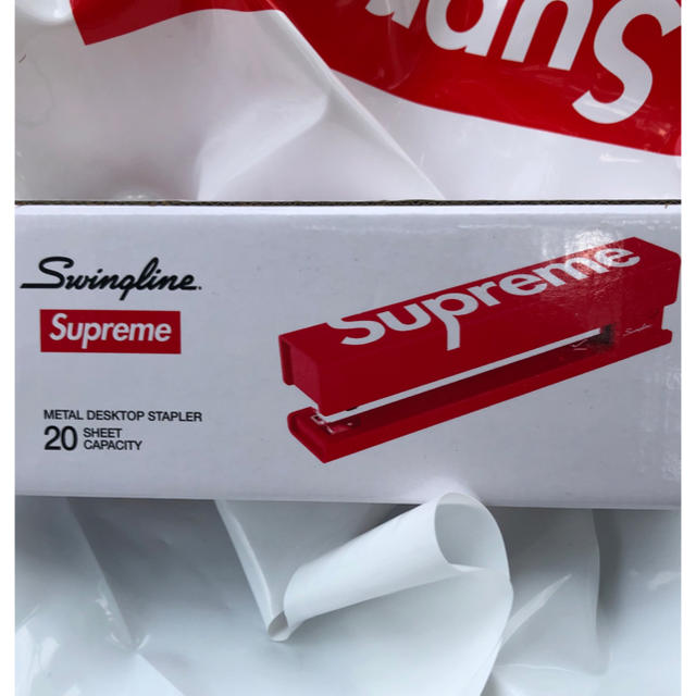 supreme ホッチキス　Stapler