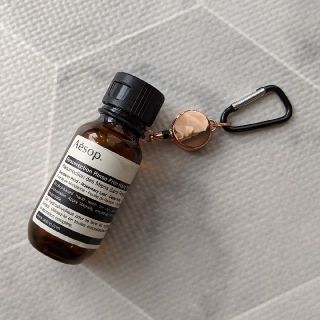 イソップ(Aesop)のピンクゴールド　リールキーホルダー(ハンドクリーム)