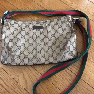 グッチ(Gucci)のgucciショルダーバック(ショルダーバッグ)