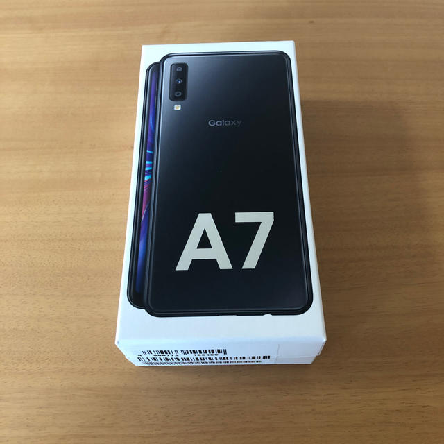 Galaxy A7 ブラック