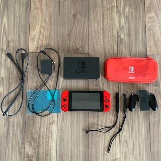 ニンテンドースイッチ(Nintendo Switch)のAya様検討中　任天堂　Switch 旧モデル　本体(家庭用ゲーム機本体)