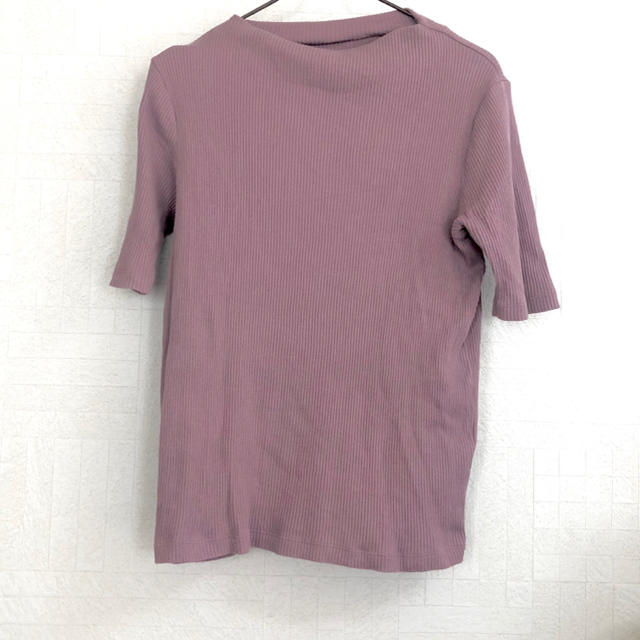 UNIQLO(ユニクロ)のユニクロ ニット 半袖 ピンク メンズのトップス(Tシャツ/カットソー(半袖/袖なし))の商品写真