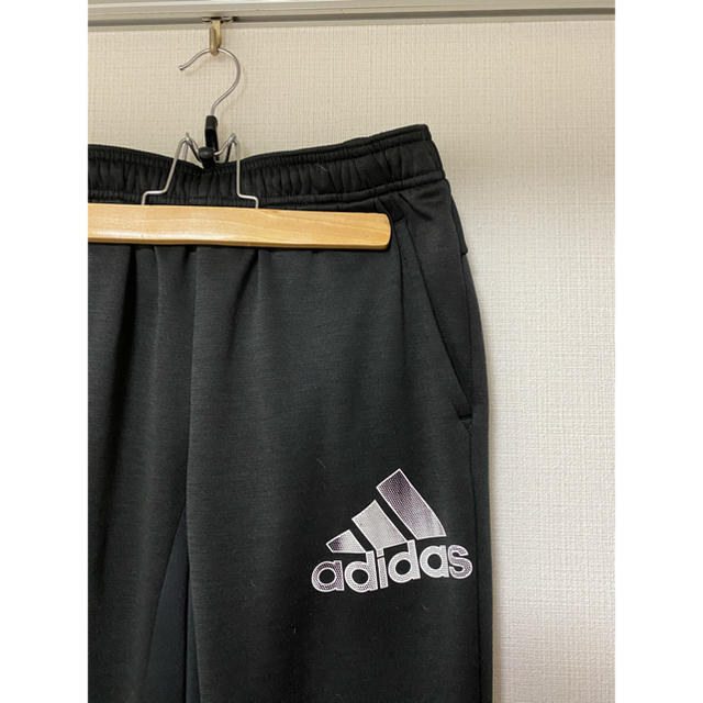 adidas(アディダス)のadidas アディダス　ロングパンツ　ジャージ　スウェット　黒　ブラック メンズのパンツ(その他)の商品写真