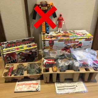 バンダイ(BANDAI)のトッキュージャー セット　全部で3品　お値下げ(キャラクターグッズ)