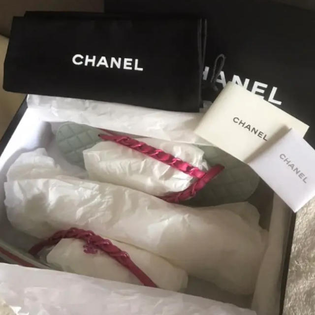 新品♡  CHANEL  CCチャーム付  サンダル  36サンダル