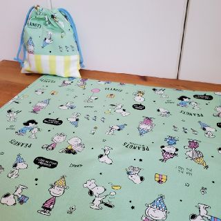 スヌーピー(SNOOPY)のナフキン　コップ袋　給食袋　巾着　スヌーピー　男の子　女の子　大人(その他)