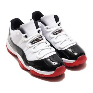 ナイキ(NIKE)のnike air jordan 11 retro low(スニーカー)