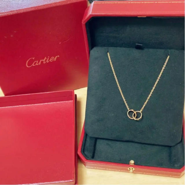 Cartier(カルティエ)のカルティエ ベビーラブネックレス レディースのアクセサリー(ネックレス)の商品写真