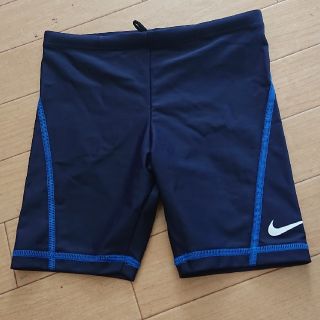 ナイキ(NIKE)の専用！  NIKE 男児 水着 130cm 新品タグ付き(水着)