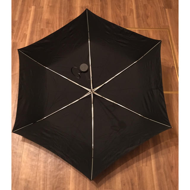 黒　折りたたみ傘　収納袋なし 他同時購入割引可能 手渡しなら値引き可 メンズのファッション小物(傘)の商品写真