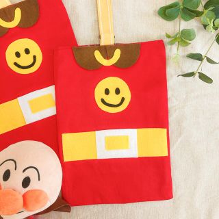 ハンドメイド　あんぱんまん　上履き入れ　上靴入れ　幼稚園グッズ　レッスンバック(シューズバッグ)