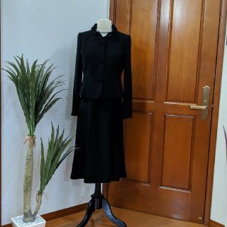 ユキトリイインターナショナル(YUKI TORII INTERNATIONAL)のYUKI TORII◆トリイユキ高級ブラックフォーマルスーツ◆極美品(礼服/喪服)