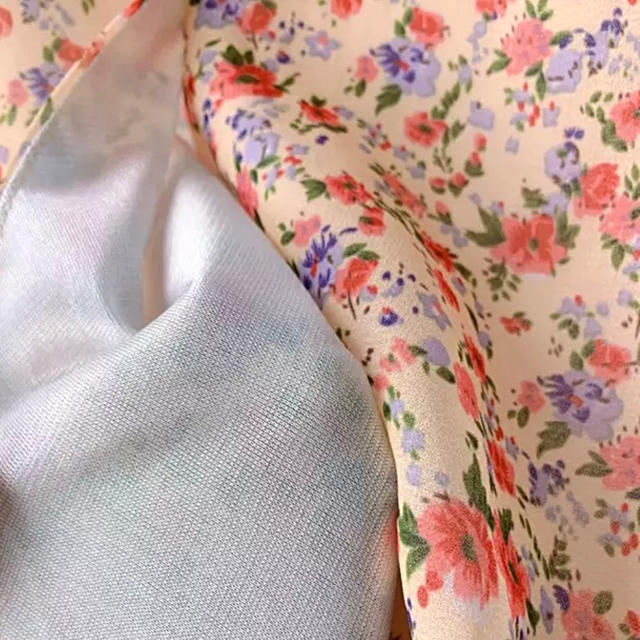 【1枚で完成！】韓国 花柄 シフォン ワンピース 夏 2020 ファッション レディースのワンピース(ミニワンピース)の商品写真