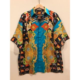 ジャンニヴェルサーチ(Gianni Versace)の Versace シャツ【美品】(シャツ)