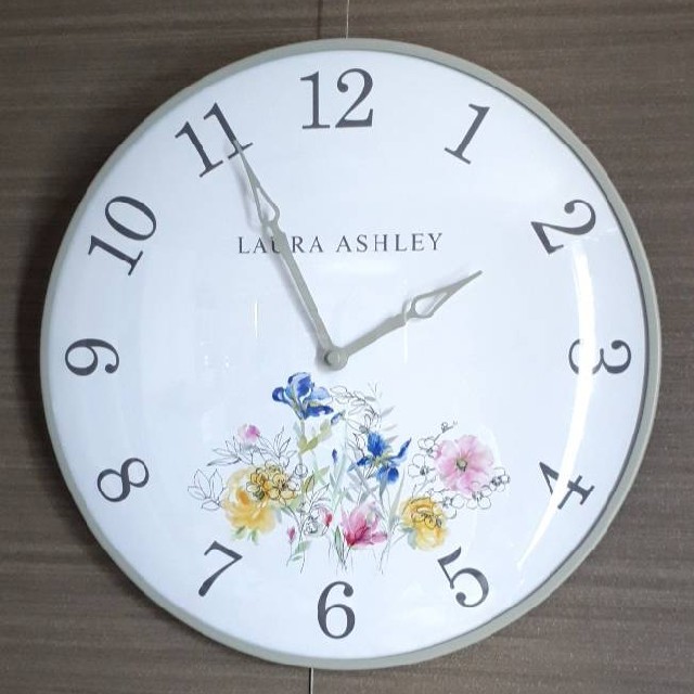 LAURA ASHLEY - ﾛｰﾗｱｼｭﾚｲ☆コリーヌ☆掛け時計の通販 by ゆー's shop