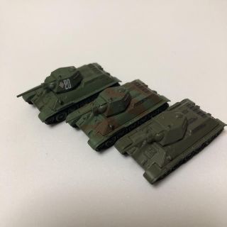 カイヨウドウ(海洋堂)のT-34/76 42年型 1/144 3種セット ワールドタンクミュージアム7弾(模型/プラモデル)